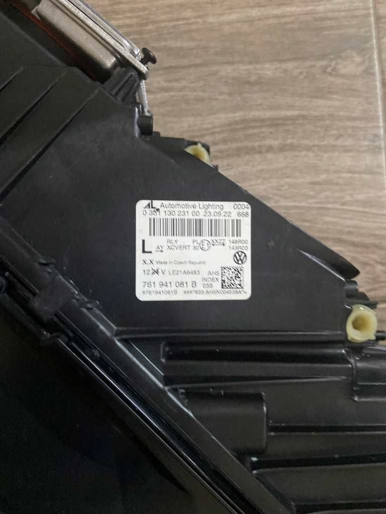 Frontscheinwerfer VW Touareg 761941081B 761941082B LED Ein Satz Headlight