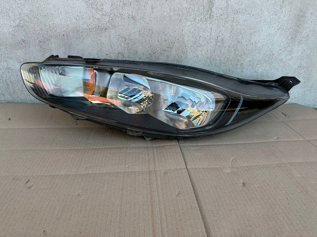 Frontscheinwerfer Ford Fiesta I C1BB-13W030-AG Links Scheinwerfer Headlight SCH5410745470gn