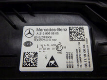 Laden Sie das Bild in den Galerie-Viewer, Frontscheinwerfer Mercedes-Benz A2139060805 A2139060705 LED Rechts oder Links