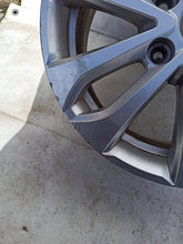 Load image into Gallery viewer, 1x Alufelge 16 Zoll 6.5&quot; 5x114.3 44ET 403005287R Renault Zoe Rim Wheel