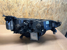 Laden Sie das Bild in den Galerie-Viewer, Frontscheinwerfer Renault Megane IV 260104596R 260601197R LED Ein Satz Headlight SCH8070738125ur