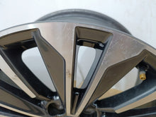 Load image into Gallery viewer, 1x Alufelge 17 Zoll 7.0" 5x114.3 40ET Glanz 4261102X20 Toyota Corolla Rim Wheel FEL6374649348na