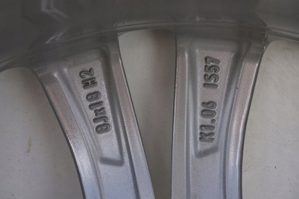 1x Alufelge 18 Zoll 8.0" 5x112 57ET 6855093 BMW 1 Rim Wheel FEL1033278694st