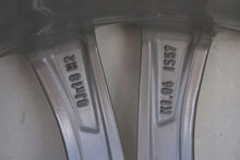 Load image into Gallery viewer, 1x Alufelge 18 Zoll 8.0" 5x112 57ET 6855093 BMW 1 Rim Wheel FEL1033278694st