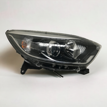 Laden Sie das Bild in den Galerie-Viewer, Frontscheinwerfer Renault Captur 260102734R Rechts Scheinwerfer Headlight