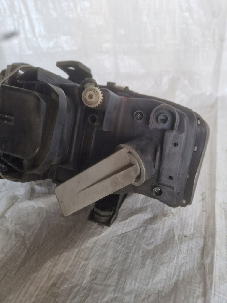 Frontscheinwerfer Audi A6 C5 4B0941030 Ein Stück (Rechts oder Links) Headlight