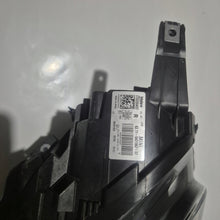 Laden Sie das Bild in den Galerie-Viewer, Frontscheinwerfer Mini F56 F55 5A01962 LED Rechts Scheinwerfer Headlight SCH5094369051at