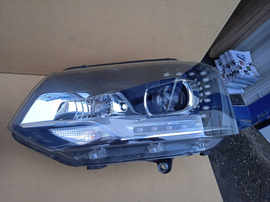 Frontscheinwerfer VW Transporter 7E5941015C 7E5941016C Rechts oder Links