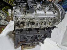 Laden Sie das Bild in den Galerie-Viewer, Motor Audi Seat Skoda VW A4 B8 CDHB CDHA CDH 1.8 TFSI Benzin Engine Unkomplett