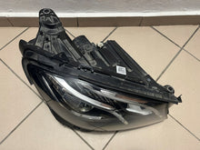 Laden Sie das Bild in den Galerie-Viewer, Frontscheinwerfer Mercedes-Benz W213 A2139067806 Rechts Scheinwerfer Headlight SCH1691213534db