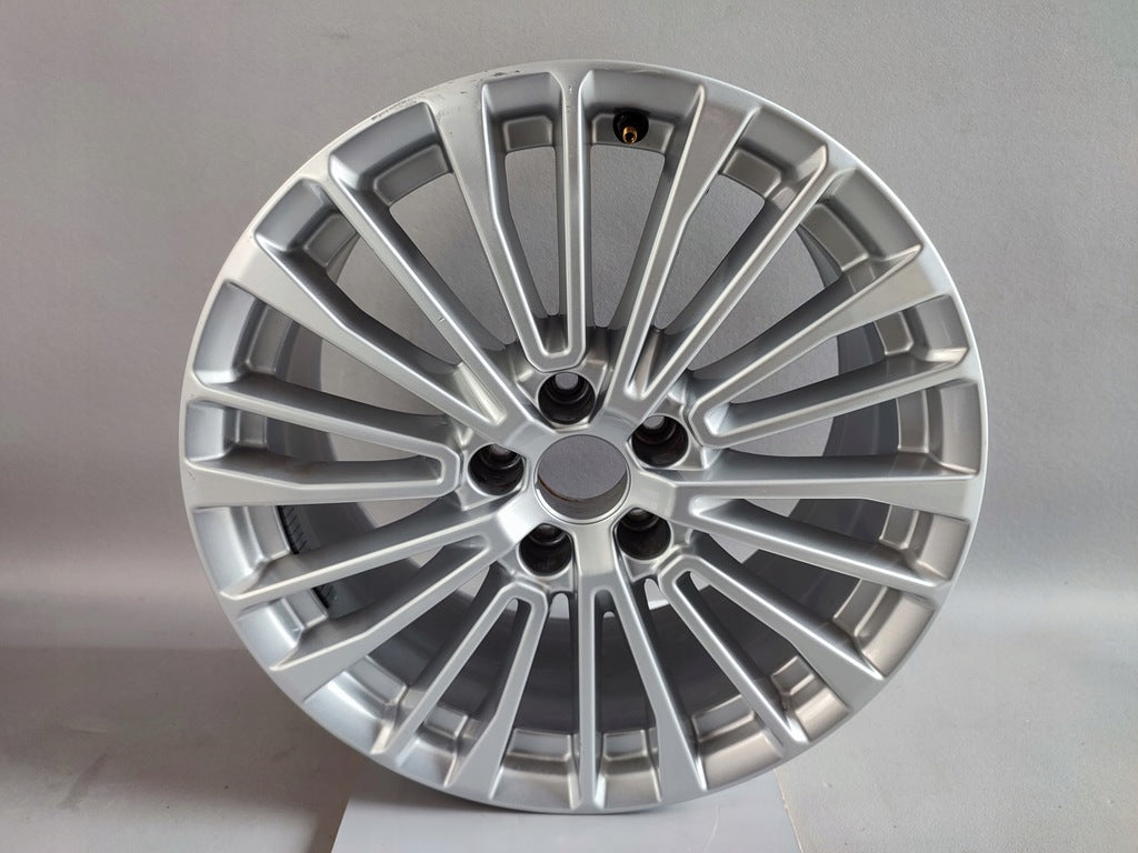 1x Alufelge 18 Zoll 8.0" 5x112 39ET Glanz Silber 4K0601025C Audi A6 C8 Rim Wheel FEL5820867687da