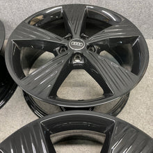 Laden Sie das Bild in den Galerie-Viewer, 4x Alufelge 19 Zoll 8.0" 5x112 45ET Glanz Schwarz 89A601025B Audi E-Tron FEL6026317354nq