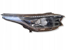 Laden Sie das Bild in den Galerie-Viewer, Frontscheinwerfer Kia Xceed 92102J300 Rechts Scheinwerfer Headlight SCH9154300831zp