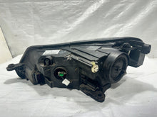 Laden Sie das Bild in den Galerie-Viewer, Frontscheinwerfer Skoda Superb III 3V1941016B Xenon Rechts Headlight
