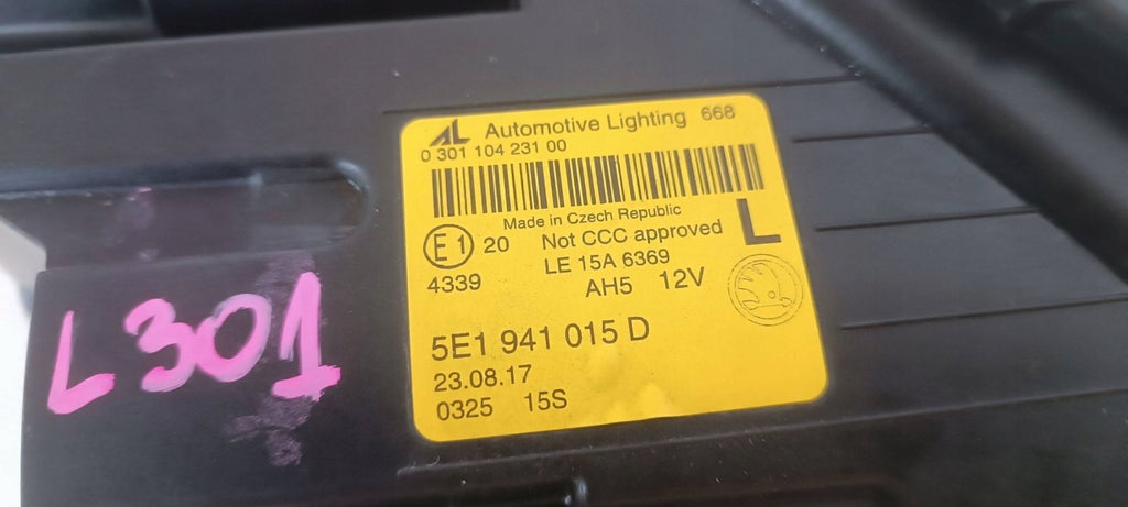 Frontscheinwerfer Skoda Octavia III 030110423100 Links Scheinwerfer Headlight SCH4895864713mj