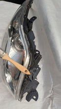 Load image into Gallery viewer, Frontscheinwerfer Toyota Auris 81110-02470 Ein Stück (Rechts oder Links) SCH4579341735yi