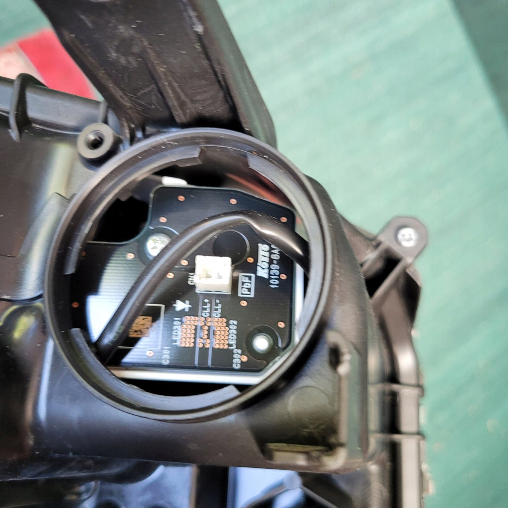 Frontscheinwerfer Toyota Yaris Cross 695060102 Links Scheinwerfer Headlight SCH7255871368qu