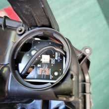 Load image into Gallery viewer, Frontscheinwerfer Toyota Yaris Cross 695060102 Links Scheinwerfer Headlight SCH7255871368qu