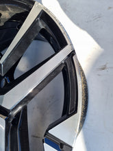 Load image into Gallery viewer, 1x Alufelge 17 Zoll 7.0" 4x108 32ET 9851308480 Peugeot 208 Ii Rim Wheel FEL6581478782ae