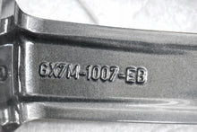 Laden Sie das Bild in den Galerie-Viewer, 1x Alufelge 18 Zoll 8.5&quot; 5x108 55ET Glanz Silber 6X7M-1007-EB Jaguar Xe