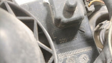 Load image into Gallery viewer, Frontscheinwerfer BMW 3 E46 1305235 1301073017 Links Scheinwerfer Headlight SCH9372817808og