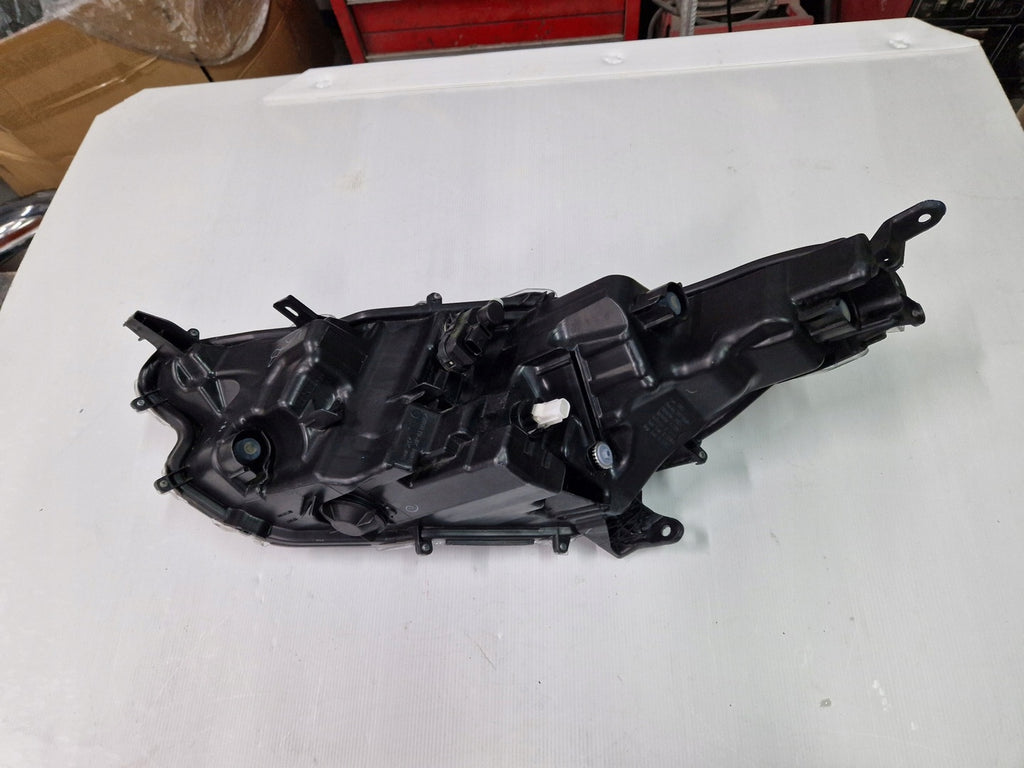 Frontscheinwerfer Toyota Yaris Full LED Ein Stück (Rechts oder Links) Headlight SCH1040969436gk