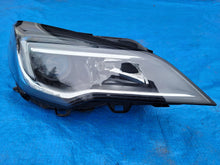 Laden Sie das Bild in den Galerie-Viewer, Frontscheinwerfer Opel Astra K 39047199 Rechts Scheinwerfer Headlight SCH4574623230tc