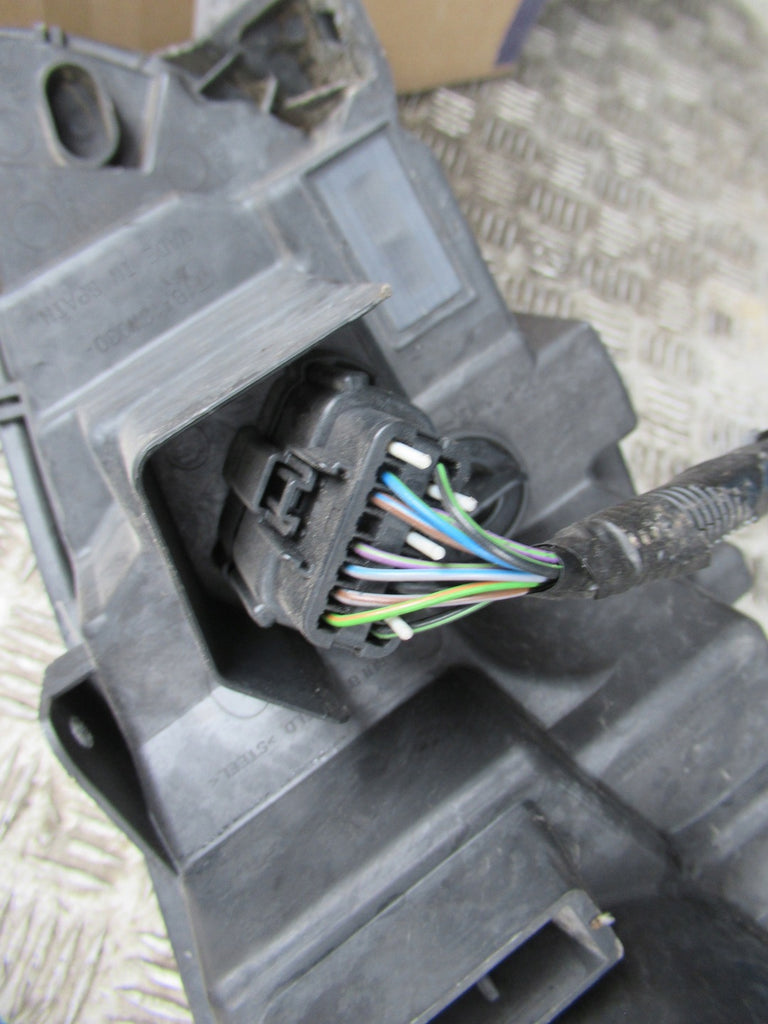 Frontscheinwerfer Ford Transit Connect KT1B-13W030-AE Rechts oder Links SCH5547082703vh