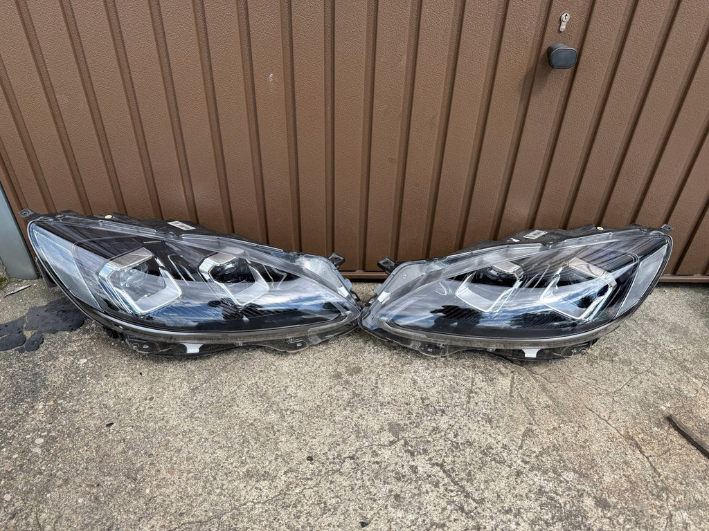 Frontscheinwerfer Ford Kuga LV4B-13E017-AH LV4B-13E016-AS LED Ein Satz Headlight SCH6196919055sb