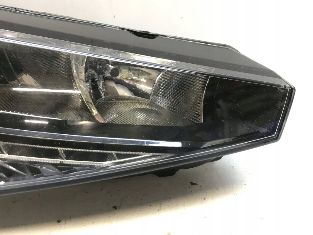 Frontscheinwerfer Skoda Scala 657941016A Full LED Rechts Scheinwerfer Headlight SCH8543225013ka