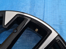 Laden Sie das Bild in den Galerie-Viewer, 1x Alufelge 17 Zoll 7.0&quot; 4x108 32ET 9833892680 Opel Corsa F Rim Wheel