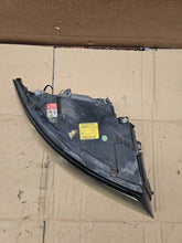 Laden Sie das Bild in den Galerie-Viewer, Frontscheinwerfer Volvo S40 II 30678903 Rechts Scheinwerfer Headlight SCH2905929162mu