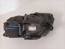 Laden Sie das Bild in den Galerie-Viewer, Frontscheinwerfer VW T5 7E1941016AD Rechts Scheinwerfer Headlight SCH8900913585eo