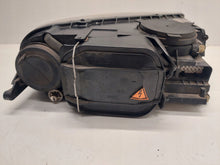 Laden Sie das Bild in den Galerie-Viewer, Frontscheinwerfer VW Touareg 89307851 Ein Stück (Rechts oder Links) Headlight SCH6334809492ux