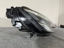 Laden Sie das Bild in den Galerie-Viewer, Frontscheinwerfer Audi A3 8Y0941034 LED Rechts Scheinwerfer Headlight SCH8739484466ca