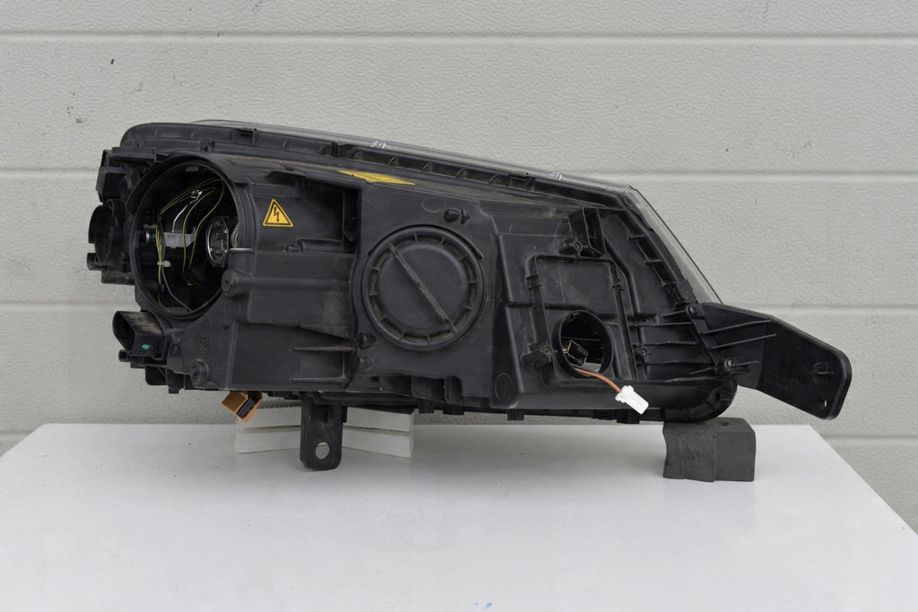 Frontscheinwerfer Skoda Yeti 5L1941015C Xenon Links Scheinwerfer Headlight