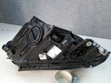 Laden Sie das Bild in den Galerie-Viewer, Frontscheinwerfer Mercedes-Benz W205 A20590685 Links Scheinwerfer Headlight SCH2493022431nu
