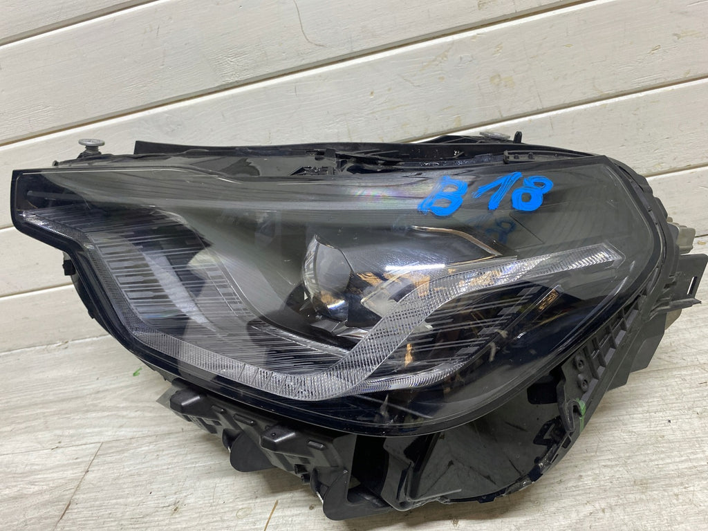 Frontscheinwerfer BMW 2 G42 8083635 LED Links Scheinwerfer Headlight SCH3026813757dt