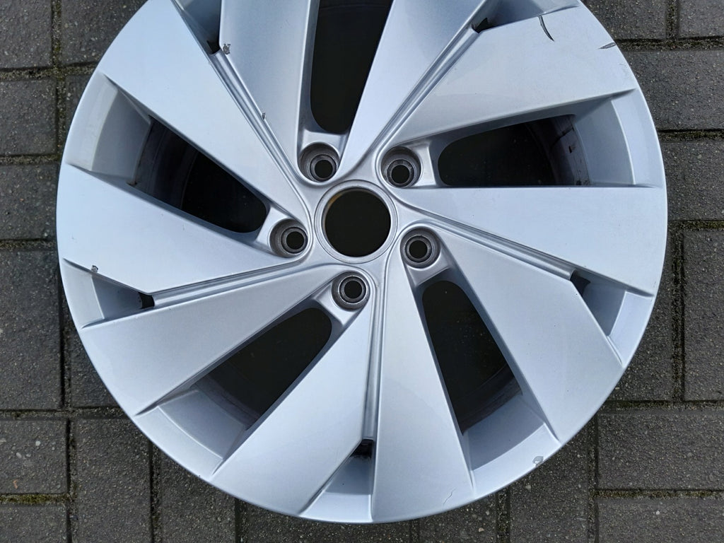 1x Alufelge 17 Zoll 7.0" 5x112 51ET 5H0601025C VW Rim Wheel FEL8868345450tg