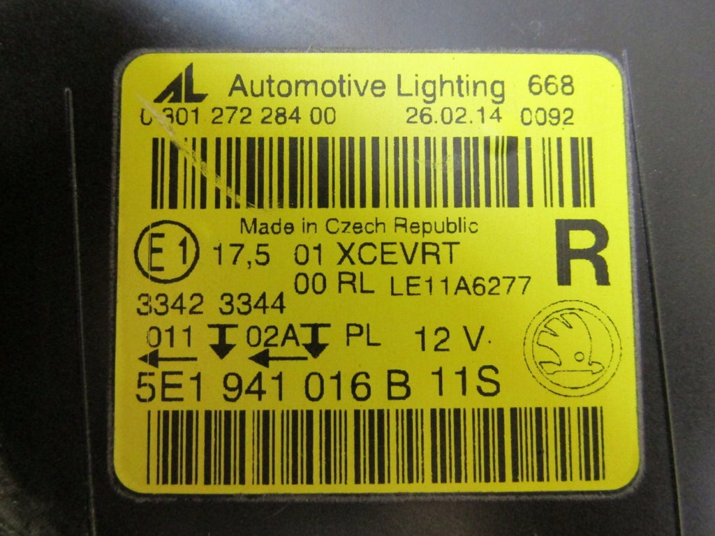 Frontscheinwerfer Skoda Octavia III 5E1941016B Xenon Rechts Headlight SCH3922522292hg