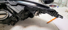 Load image into Gallery viewer, Frontscheinwerfer Opel Astra K 13401142 662588537 LED Rechts Headlight