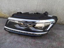 Laden Sie das Bild in den Galerie-Viewer, Frontscheinwerfer VW Tiguan Allspace 5NN941081C Links Scheinwerfer Headlight SCH8142195374rt