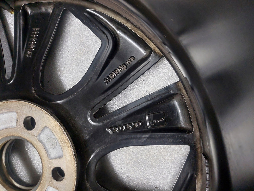 1x Alufelge 18 Zoll 7.5" 5x108 50,5ET Glanz 32209452 Volvo Xc60 Xc40 Rim Wheel