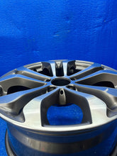 Laden Sie das Bild in den Galerie-Viewer, 1x Alufelge 17 Zoll 6.5" 5x112 38ET Glanz Silber A2534010600 Mercedes-Benz Glc FEL6899757043kk