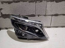 Laden Sie das Bild in den Galerie-Viewer, Frontscheinwerfer Mercedes-Benz Vito W447 A4479061501 LED Rechts Headlight SCH1801188351vu