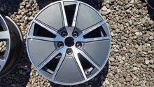 Load image into Gallery viewer, 1x Alufelge 17 Zoll 7.5&quot; 5x112 38ET 8W0601025DJ Audi A4 B9 Rim Wheel