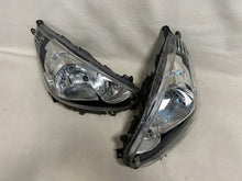 Laden Sie das Bild in den Galerie-Viewer, Frontscheinwerfer Mitsubishi Space Star Ein Stück (Rechts oder Links) Headlight