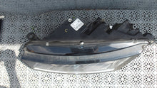 Laden Sie das Bild in den Galerie-Viewer, Frontscheinwerfer Skoda Octavia IV 5E4941015A LED Links Scheinwerfer Headlight SCH4509394072jk