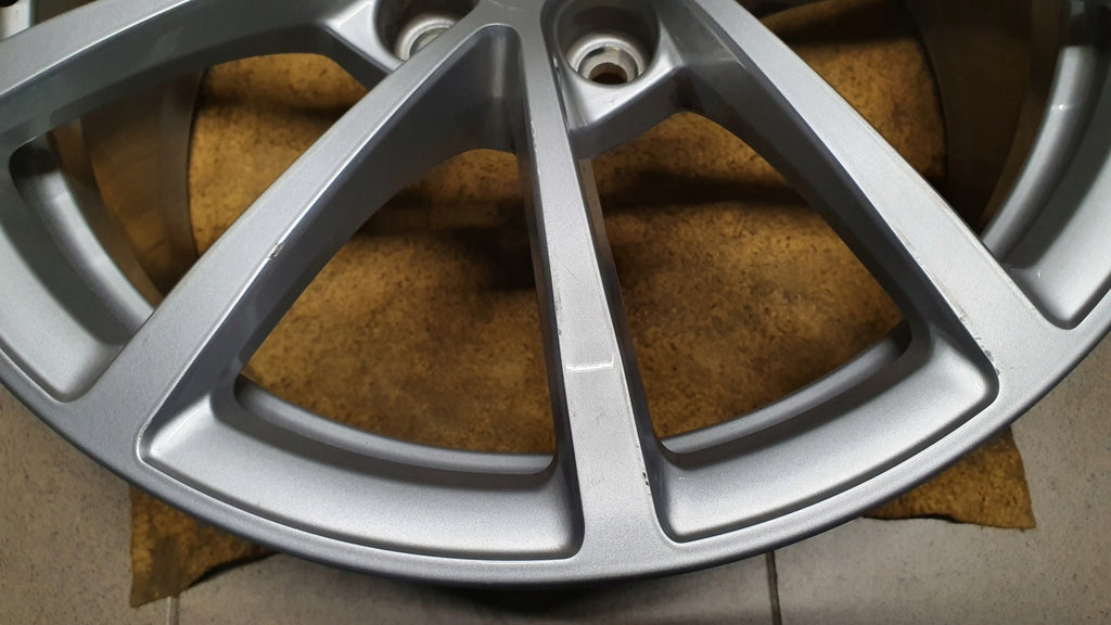 1x Alufelge 17 Zoll 7.5" 5x112 36ET Glanz Silber 4K0601025 Audi A6 Rim Wheel FEL9466600205to
