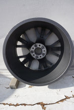 Load image into Gallery viewer, 1x Alufelge 19 Zoll 8.5" 5x112 40ET 8W0601025DH Audi Rim Wheel FEL4476099964gt